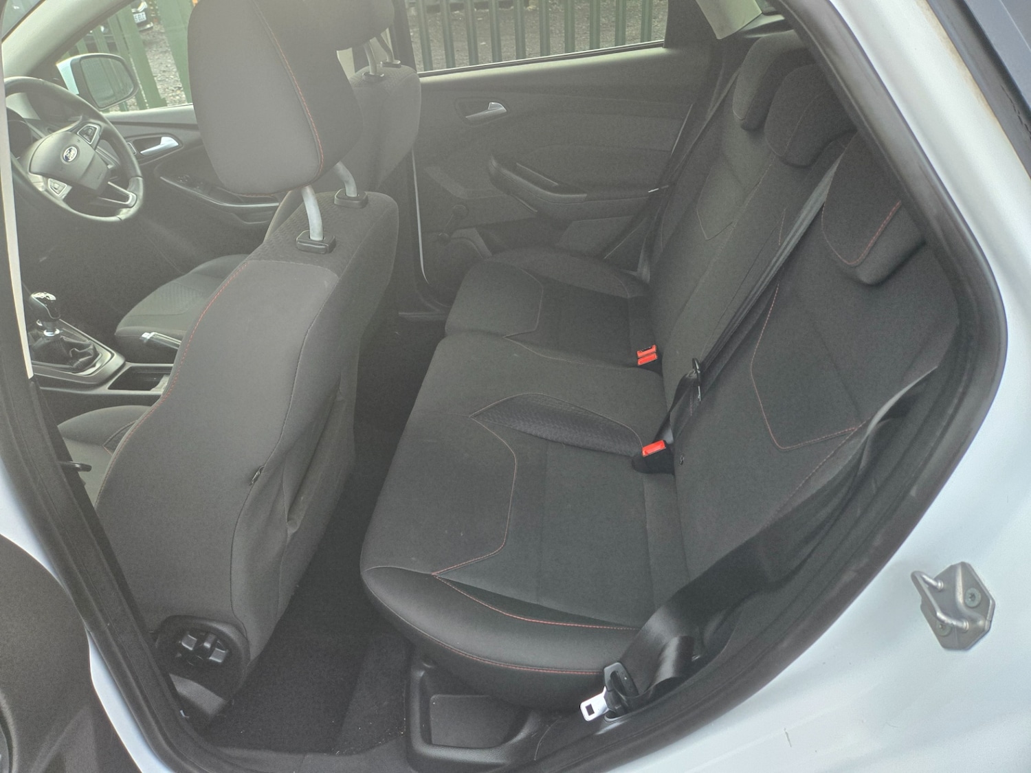 Used Ford Focus 2015 for sale - 76542530: Photo 11