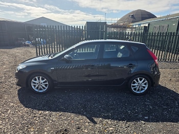 Used Hyundai i30 2010 for sale - 78703865: Photo