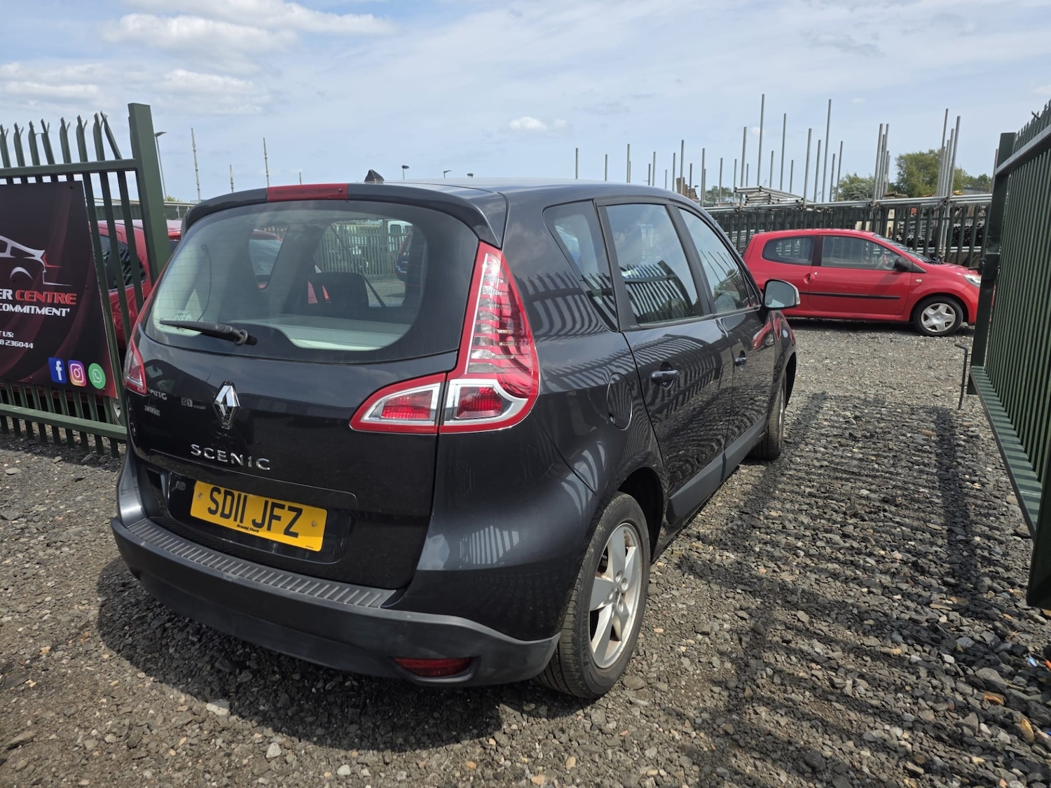 Used Renault Scenic 2011 for sale - 77798639: Photo 5