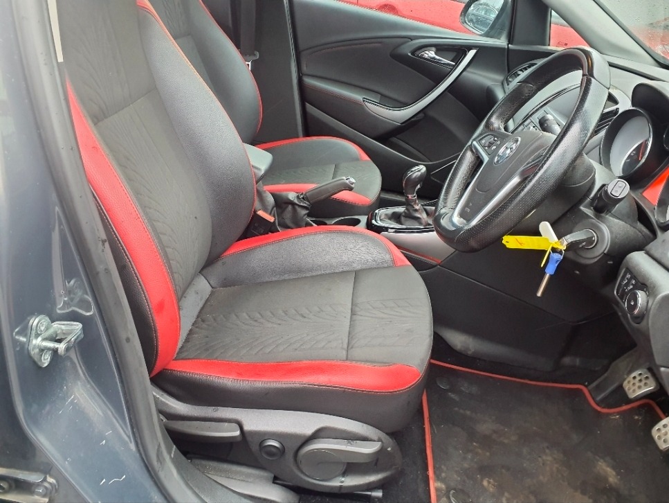 Used Vauxhall Astra 2013 for sale - 78028294: Photo 8