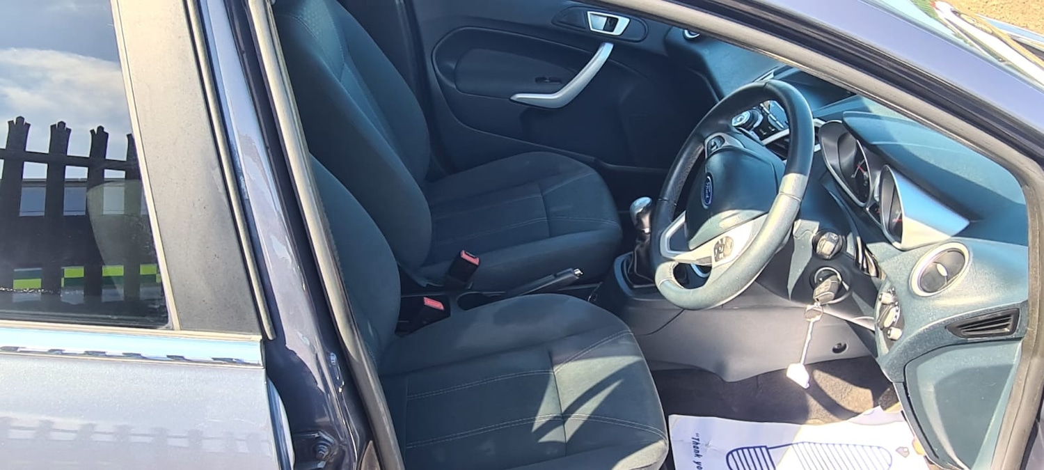 Used Ford Fiesta 2012 for sale - 76490899: Photo 9