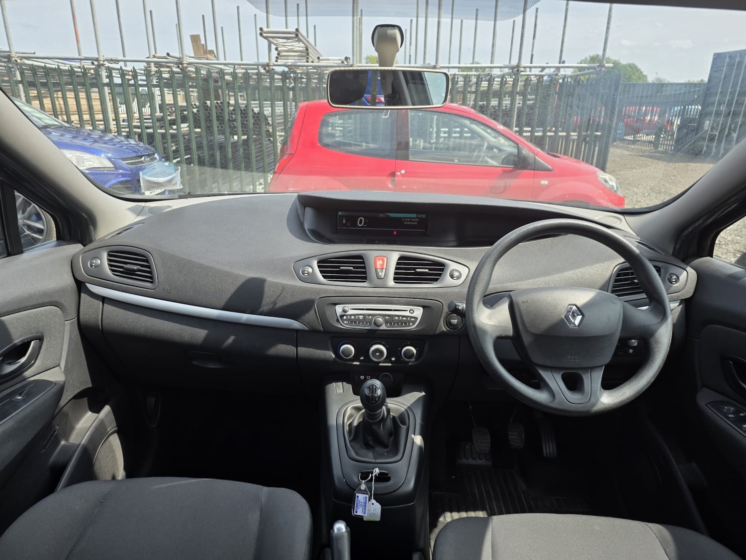 Used Renault Scenic 2011 for sale - 76491265: Photo 12