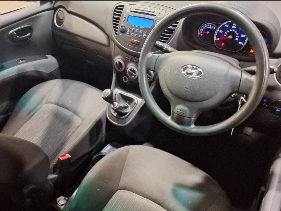 Used Hyundai i10 2013 for sale - 76951453: Photo 8