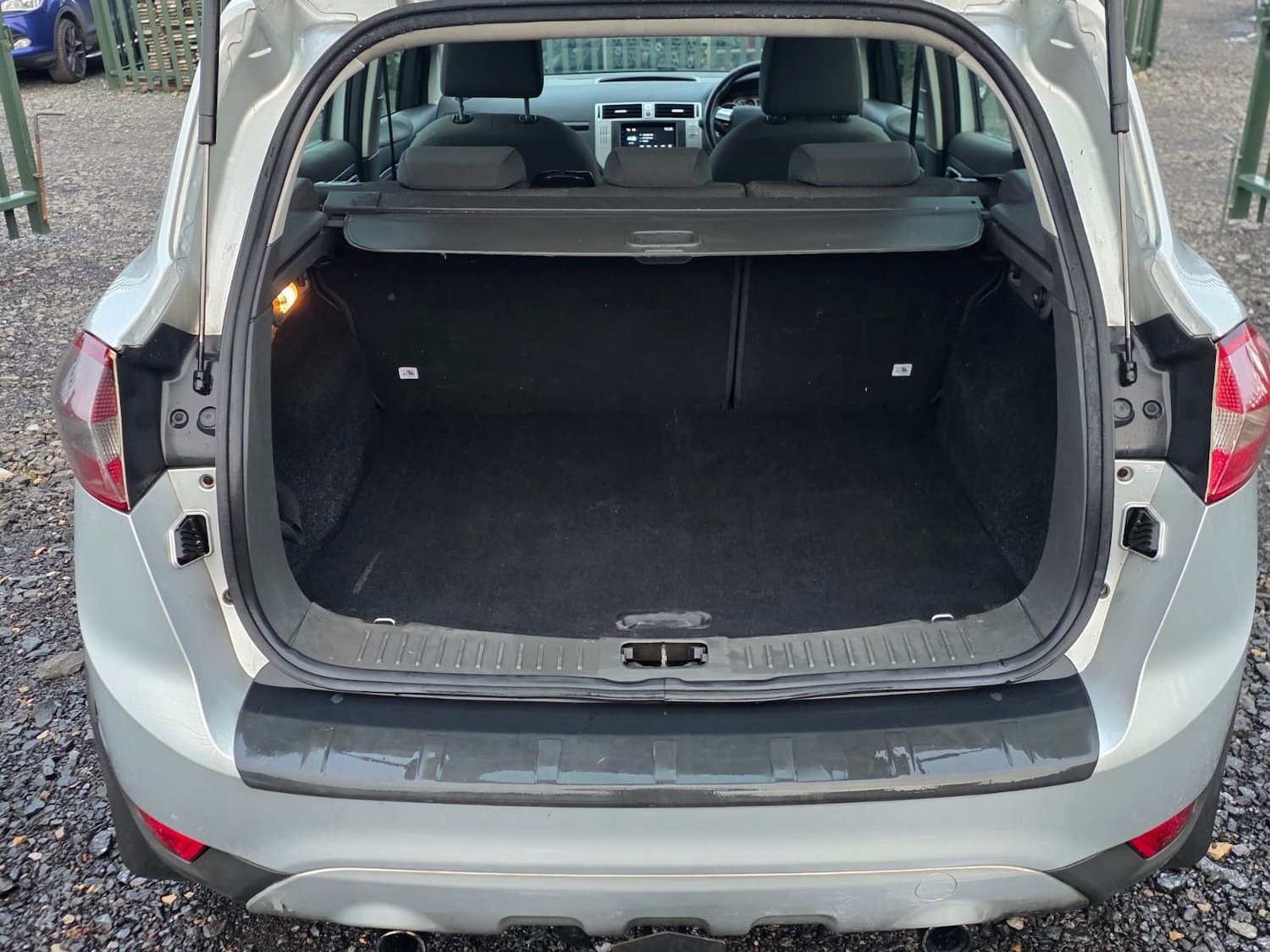 Used Ford Kuga 2008 for sale - 77213762: Photo 9