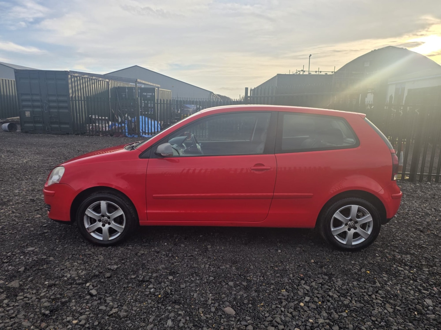 Used Volkswagen Polo 2009 for sale - 76882871: Photo 5