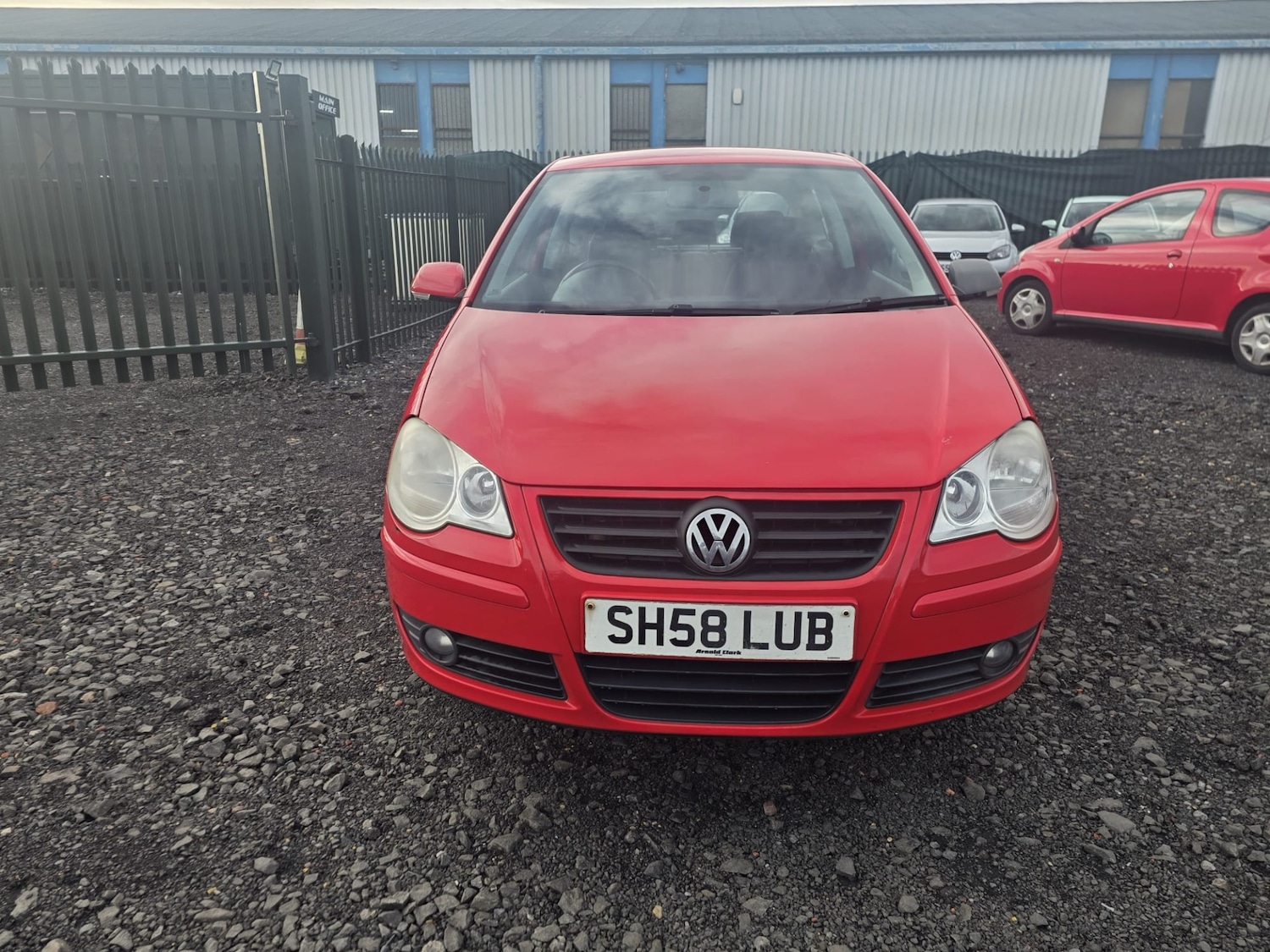 Used Volkswagen Polo 2009 for sale - 76882871: Photo 7