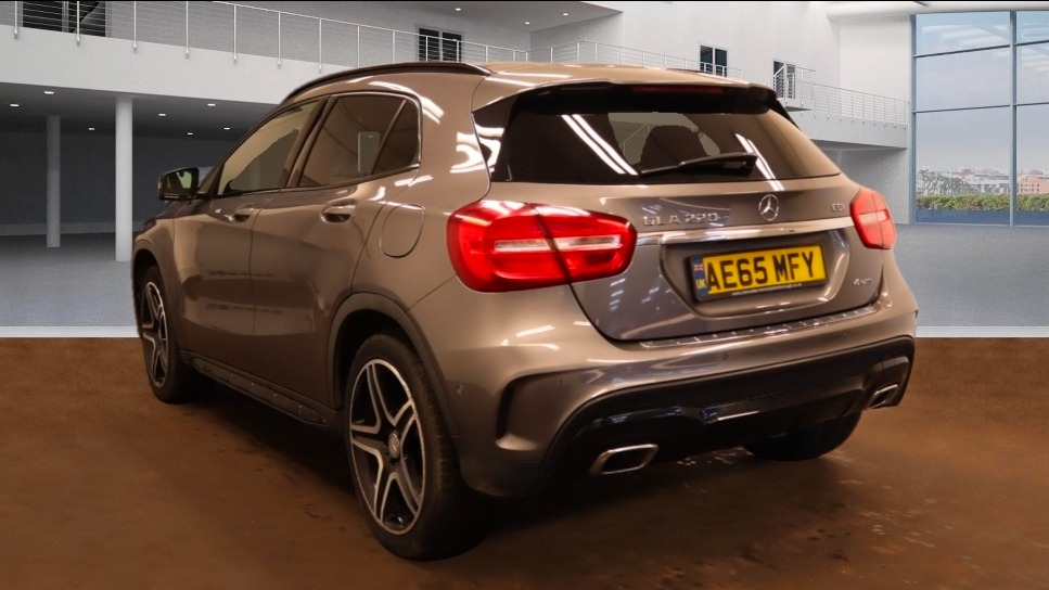 Used Mercedes-Benz GLA 2015 for sale - 77543579: Photo 3