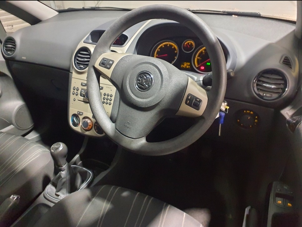 Used Vauxhall Corsa 2007 for sale - 76985606: Photo 10