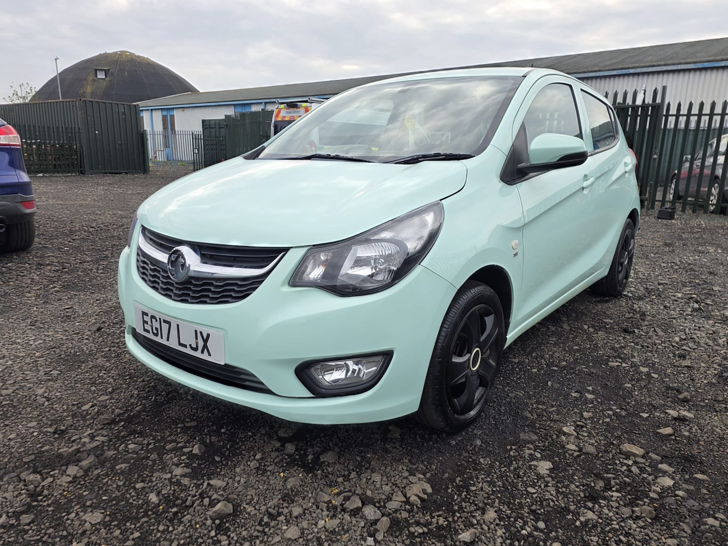 Used Vauxhall Viva 2017 for sale - 76491854: Photo 1