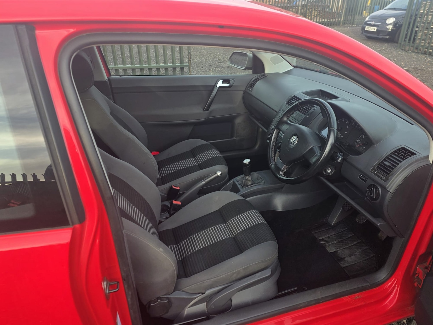 Used Volkswagen Polo 2009 for sale - 77718780: Photo 7