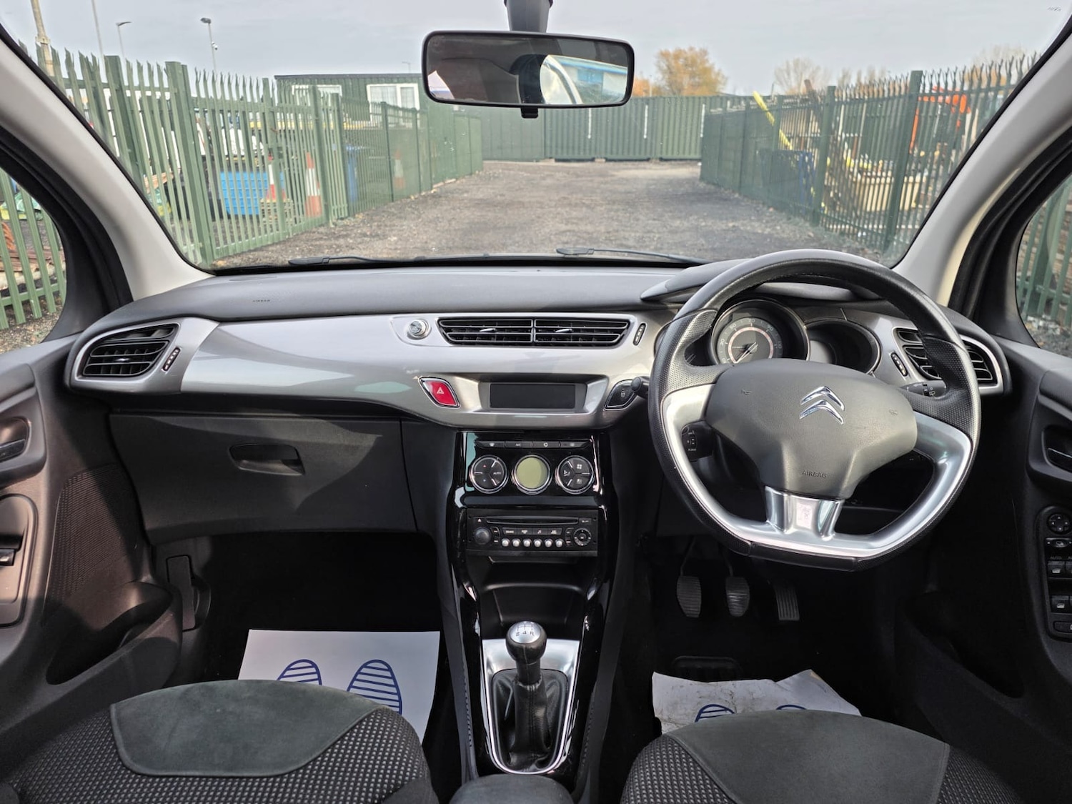 Used Citroen C3 2010 for sale - 76490854: Photo 11