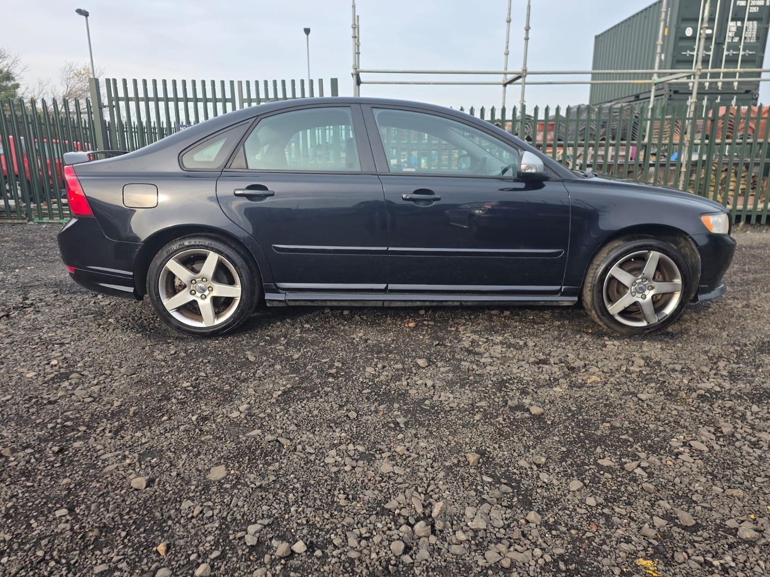 Used Volvo S40 2010 for sale - 76491862: Photo 3