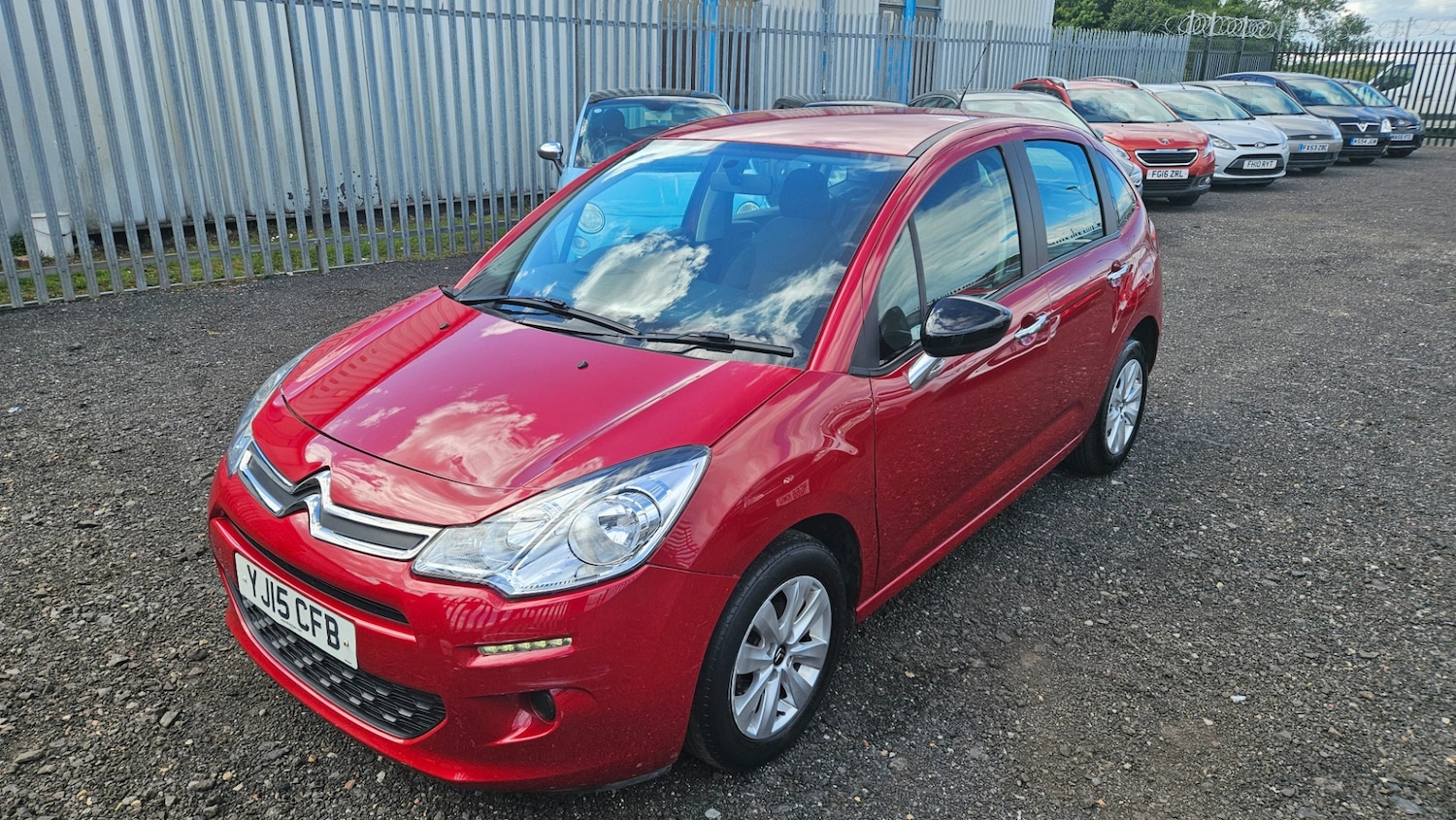 Used Citroen C3 2015 for sale - 76650435: Photo 1