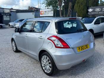 Used Suzuki Swift 2012 for sale - 74762808: Photo