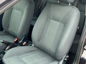 Used Ford Fiesta 2010 for sale - 74768631: Photo
