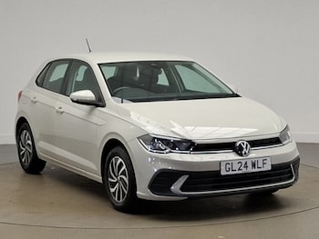 Used Volkswagen Polo 2024 for sale - 79452199: Photo