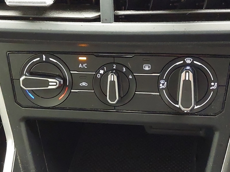 Used Volkswagen Polo 2023 for sale - 77028409: Photo 14