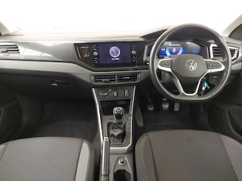 Used Volkswagen Polo 2023 for sale - 77028409: Photo