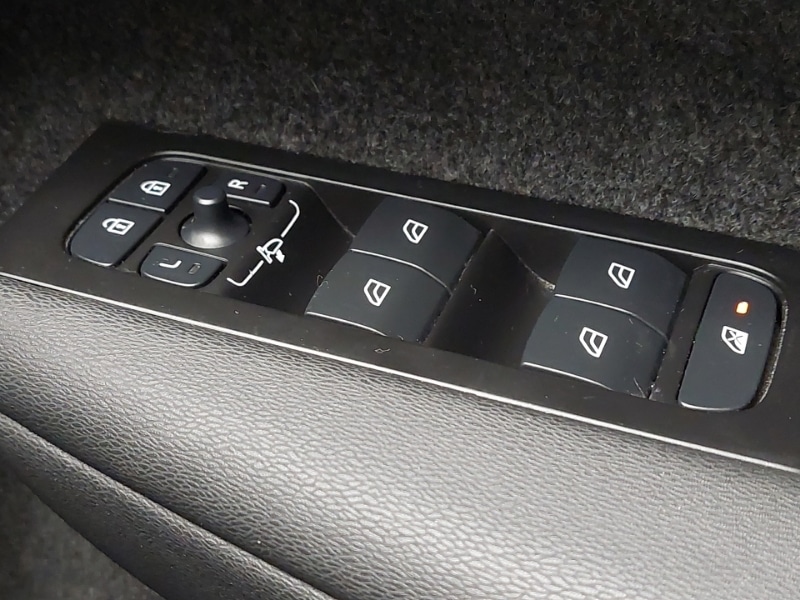 Used Volvo XC40 2022 for sale - 77265247: Photo 17