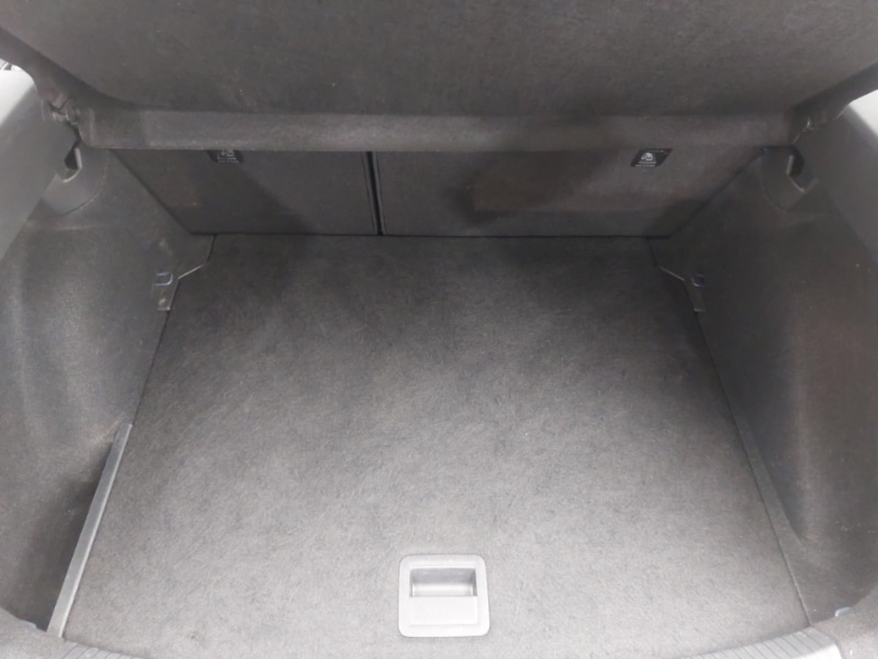 Used Volkswagen Taigo 2023 for sale - 77197618: Photo 8