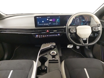 Used Kia EV6 2024 for sale - 76271885: Photo 2