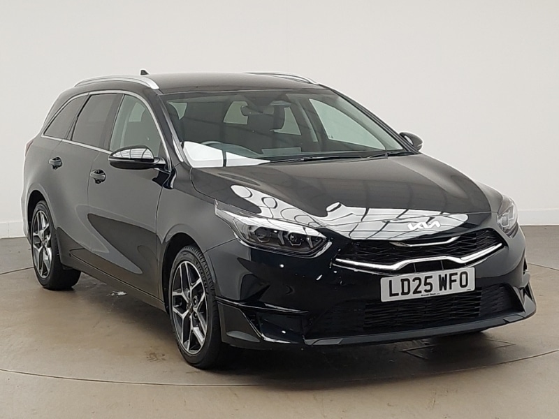 Used Kia Ceed 2025 for sale - 77889479: Photo 1