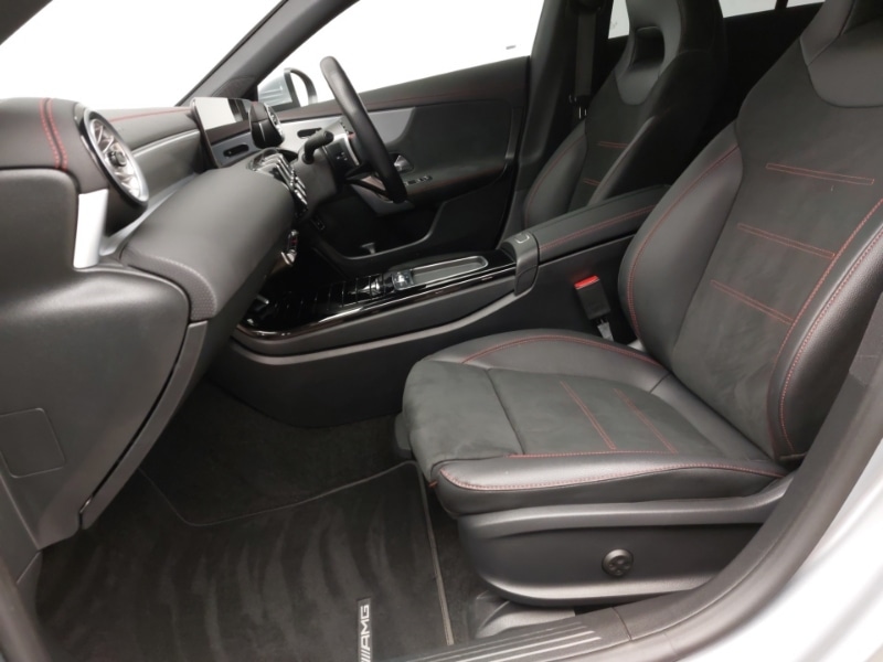 Used Mercedes-Benz CLA 2024 for sale - 76779651: Photo 5