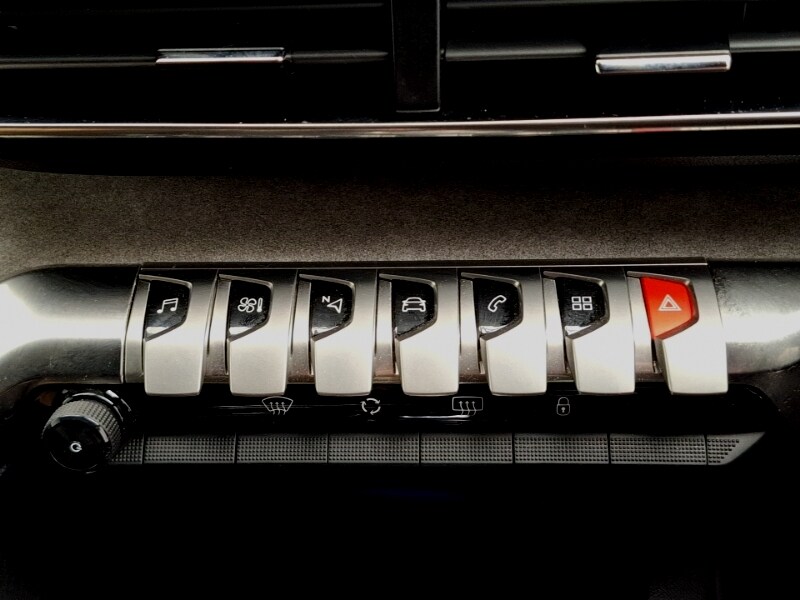 Used Peugeot 3008 2022 for sale - 77311698: Photo 18