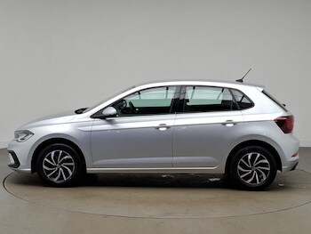 Used Volkswagen Polo 2023 for sale - 77652038: Photo