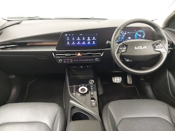 Used Kia Niro 2023 for sale - 76187798: Photo