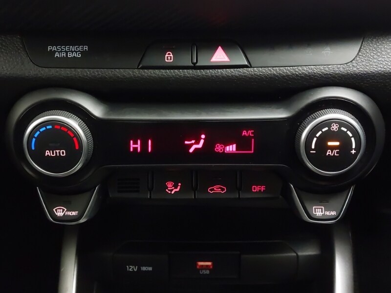 Used Kia Stonic 2023 for sale - 78071222: Photo 16