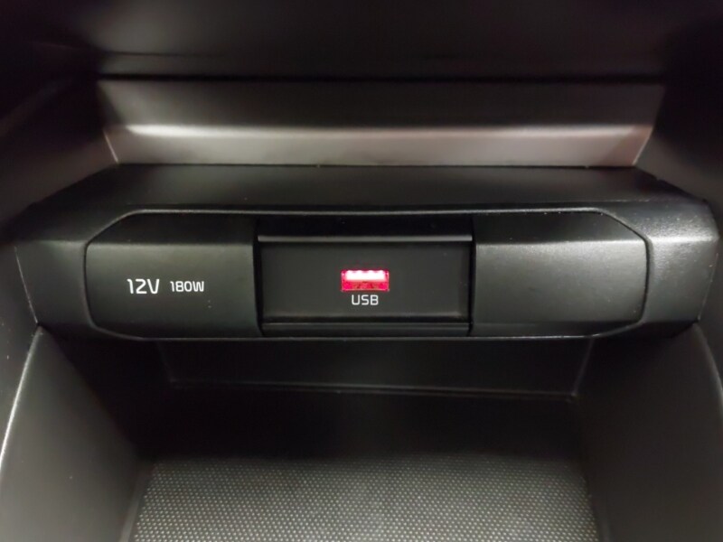 Used Kia Stonic 2023 for sale - 78071222: Photo 17