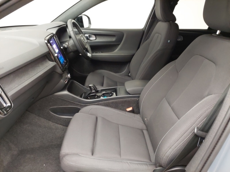 Used Volvo XC40 2022 for sale - 77299930: Photo 5