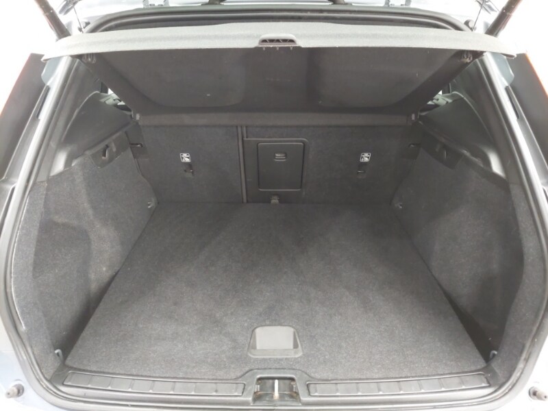 Used Volvo XC40 2022 for sale - 77299930: Photo 8