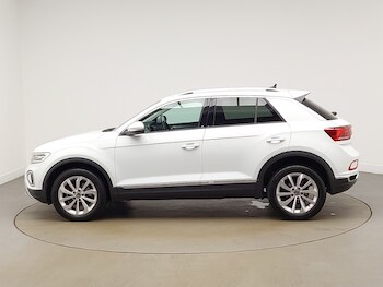 Used Volkswagen T-Roc 2023 for sale - 78962993: Photo