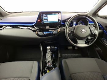 Used Toyota C-HR 2020 for sale - 78268902: Photo