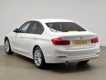 Used BMW 3 Series 2018 for sale - 77517858: Photo