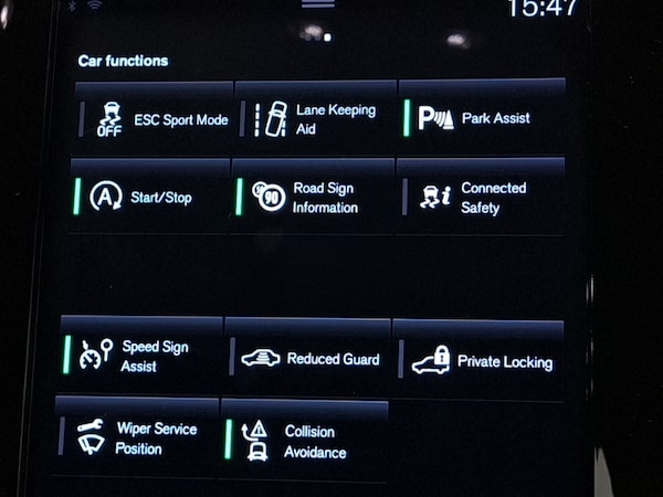 Used Volvo XC40 2018 for sale - 76165821: Photo 11