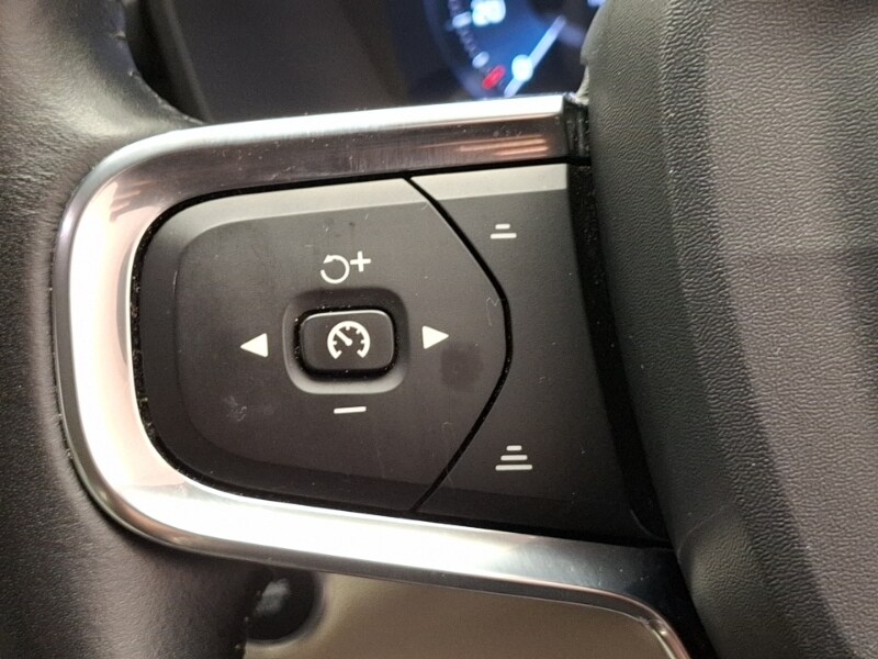 Used Volvo XC40 2018 for sale - 76165821: Photo 17