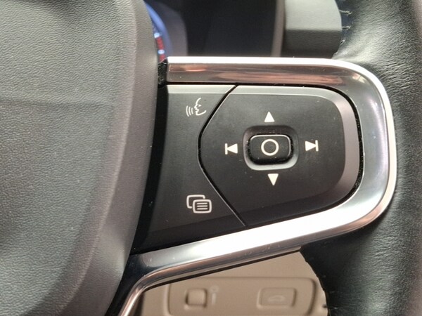 Used Volvo XC40 2018 for sale - 76165821: Photo 18