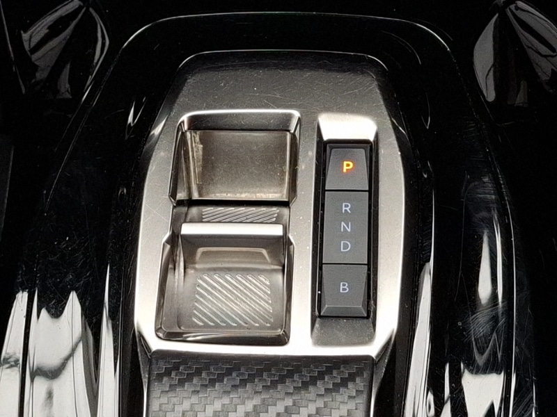 Used Peugeot 2008 2023 for sale - 77898084: Photo 18