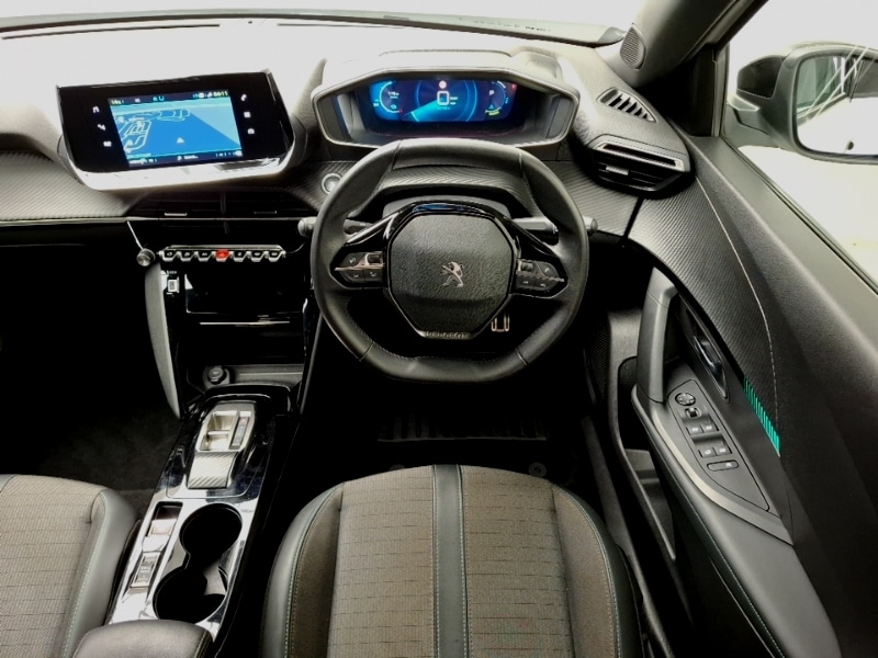 Used Peugeot 2008 2023 for sale - 77898084: Photo 7