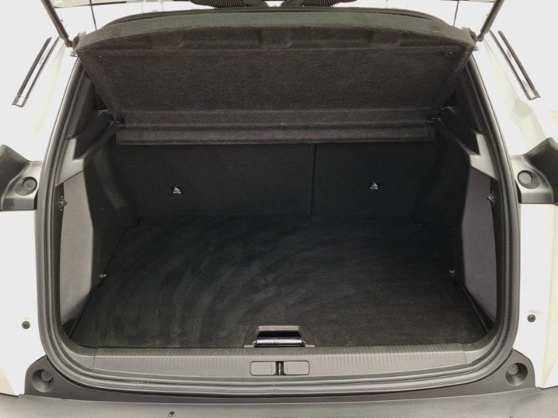 Used Peugeot 2008 2023 for sale - 77898084: Photo 8