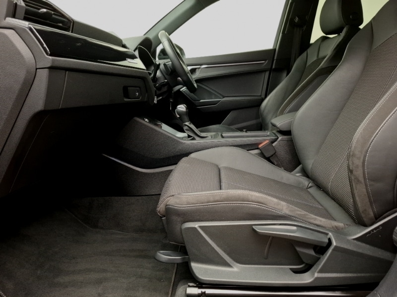 Used Audi Q3 2021 for sale - 76947425: Photo 5