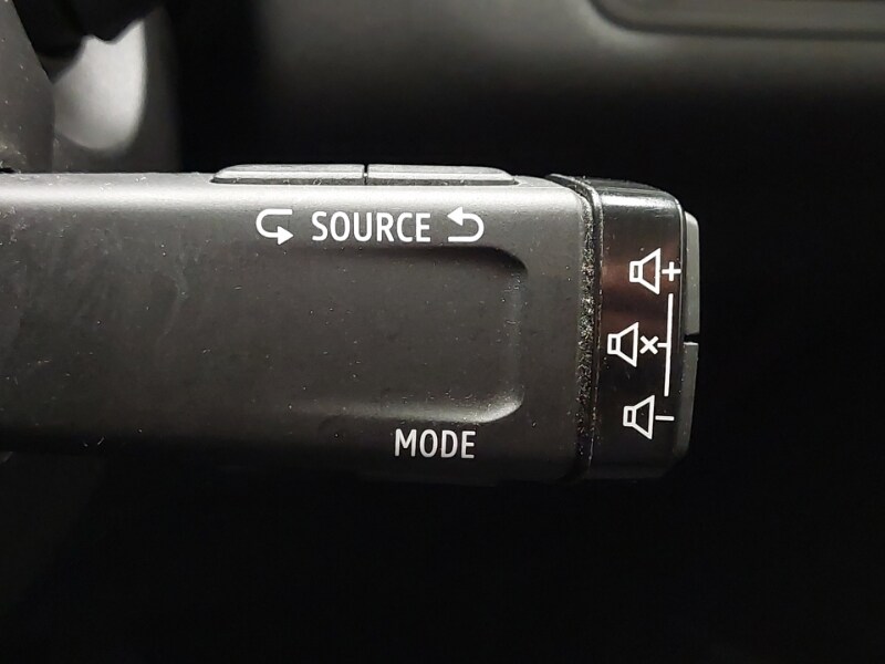 Used Renault Captur 2020 for sale - 76354389: Photo 17