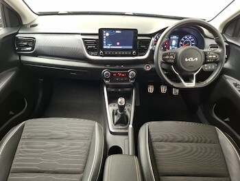 Used Kia Stonic 2023 for sale - 77678132: Photo