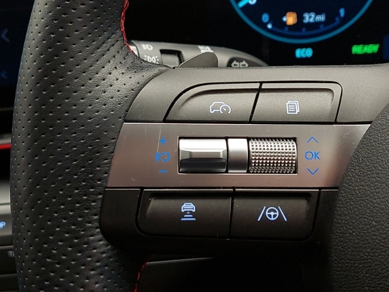 Used Hyundai KONA 2023 for sale - 76928555: Photo 18