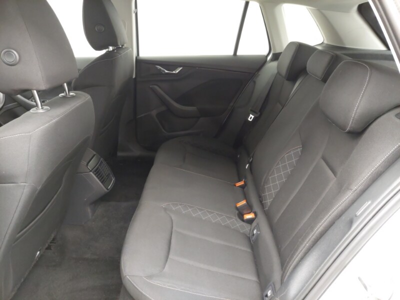 Used Skoda Kamiq 2022 for sale - 77352604: Photo 6