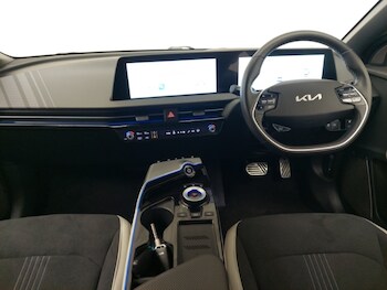 Used Kia EV6 2023 for sale - 78006101: Photo