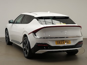 Used Kia EV6 2023 for sale - 78006101: Photo